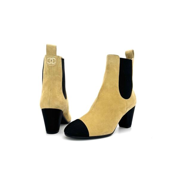 CHANEL Shoes - NEW Chanel Suede Kidskin Grosgrain CC Logo Cap Toe Chelsea Short Boots 37.5